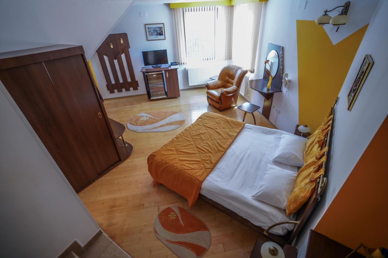 Double Room,1029576028:JPEG